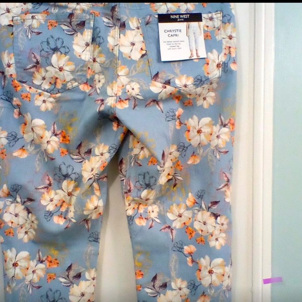 Nine West Women’s Floral Cotton Stretch Capris size 14 - Picture 5 of 8